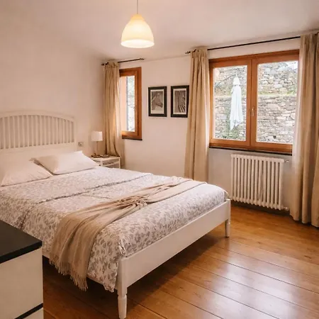 Apartament Olivari And Garden San Rocco (Genoa)